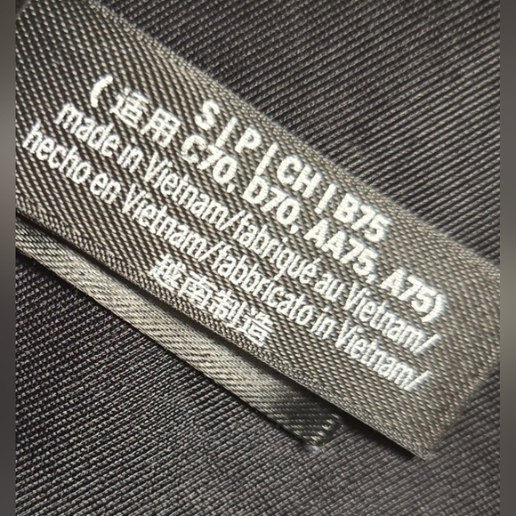 Pink Sport Victoria's Secret Black Velvet and Sheer Trim Push Up Bra - Picture 10 of 13